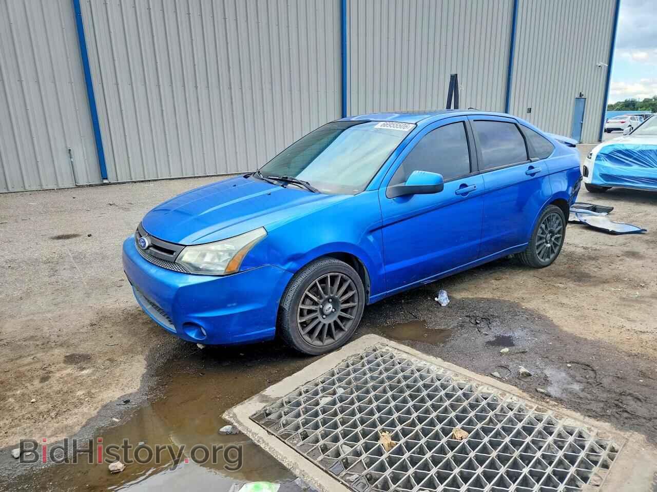 Photo 1FAHP3GN2BW184820 - FORD FOCUS 2011