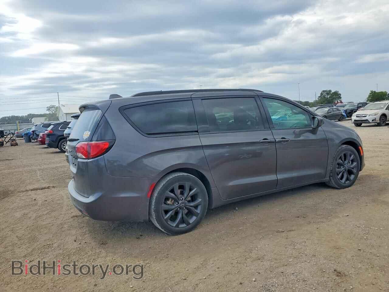 2019 CHRYSLER PACIFICA - VIN: 2C4RC1EG3KR597888 - Фото 3
