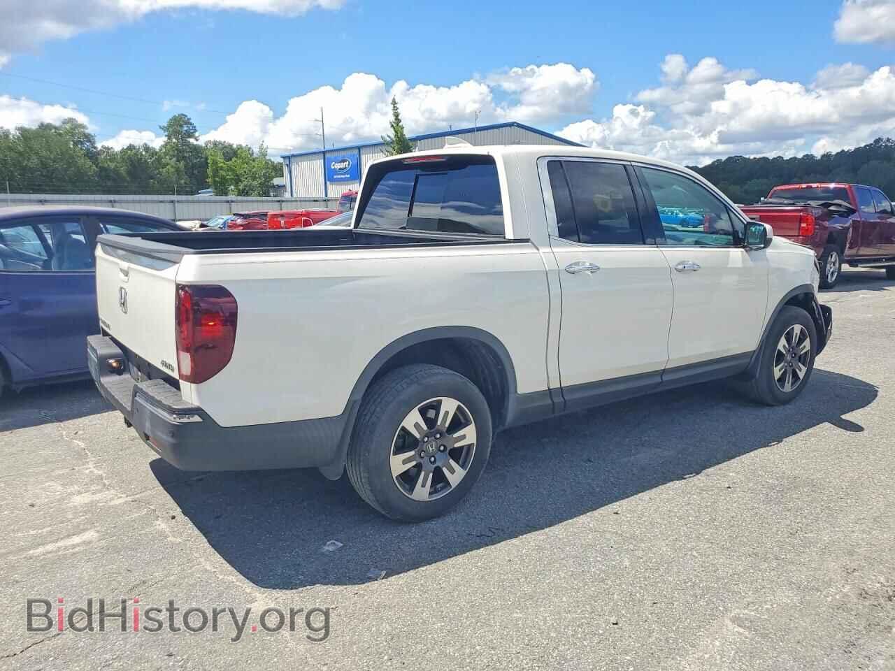 2019 HONDA RIDGELINE - VIN: 5FPYK3F78KB005669 - Photo 3