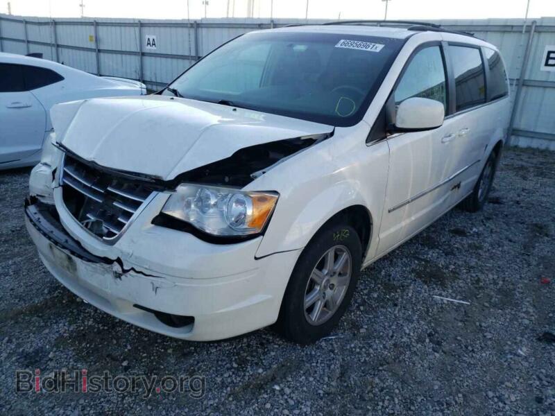 2010 Chrysler MINIVAN (VIN 2A4RR5D18AR150582) — фото 2 из 10