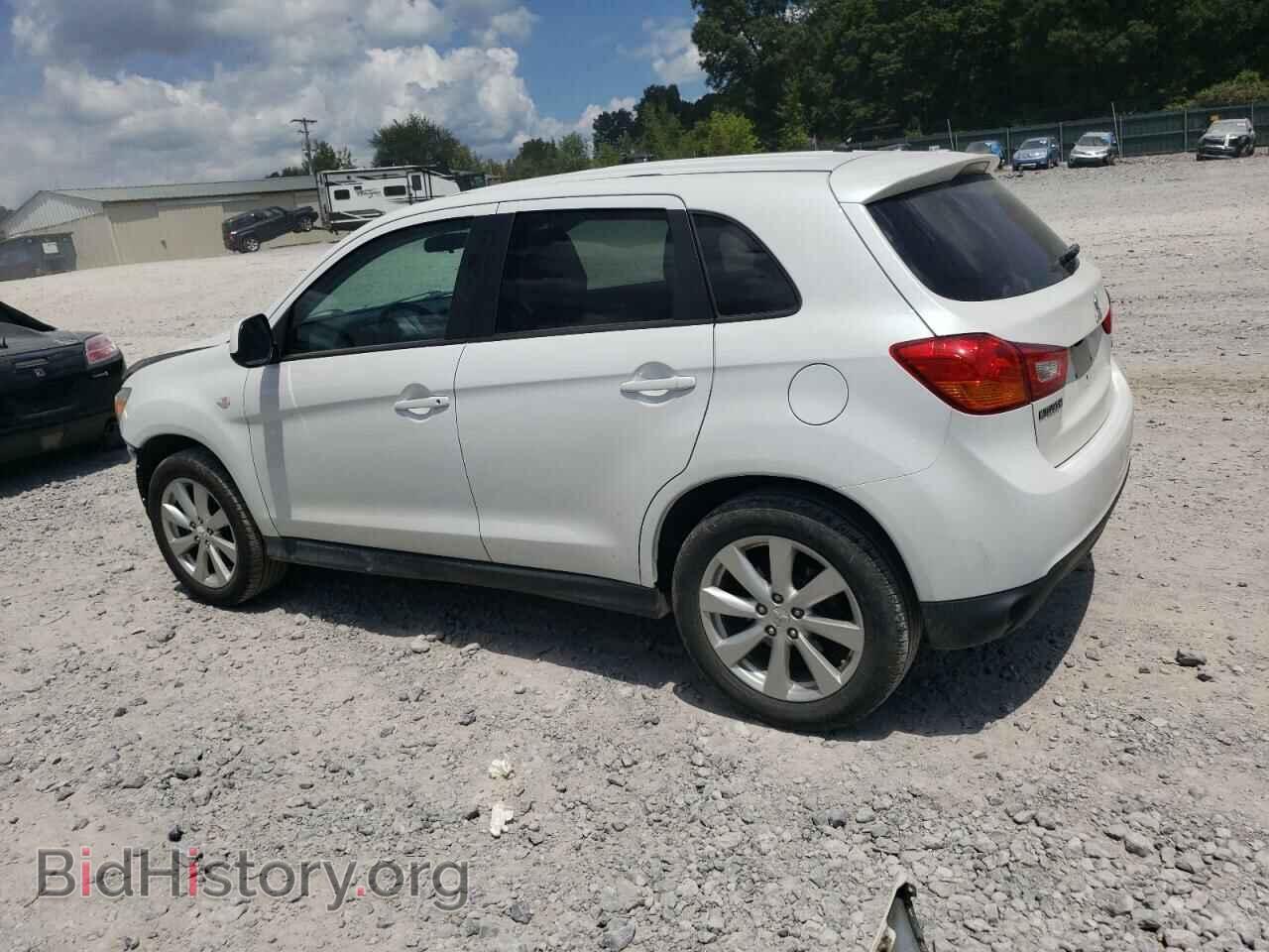 2015 MITSUBISHI OUTLANDER - VIN: 4A4AP4AU8FE012166 - Фото 2