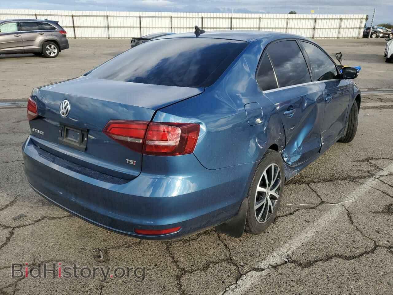 2017 VOLKSWAGEN JETTA - VIN: 3VWDB7AJ9HM345433 - Фото 4