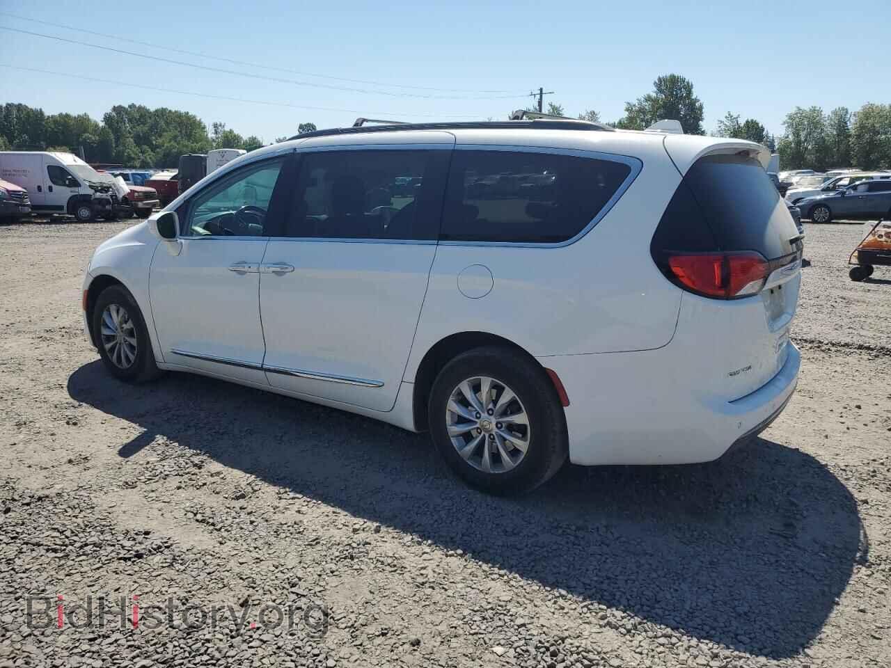 2017 CHRYSLER PACIFICA - VIN: 2C4RC1BG9HR530581 - Фото 2