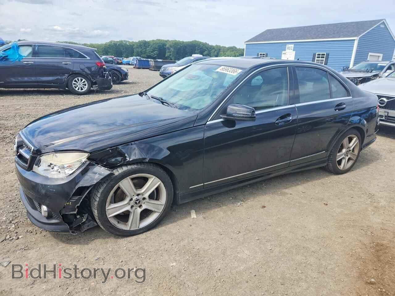 Photo WDDGF8BB2AR095223 - MERCEDES-BENZ C-CLASS 2010