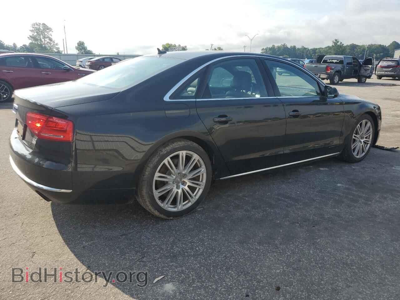 2011 AUDI A8 - VIN: WAUAVAFD2BN020808 - Фото 3