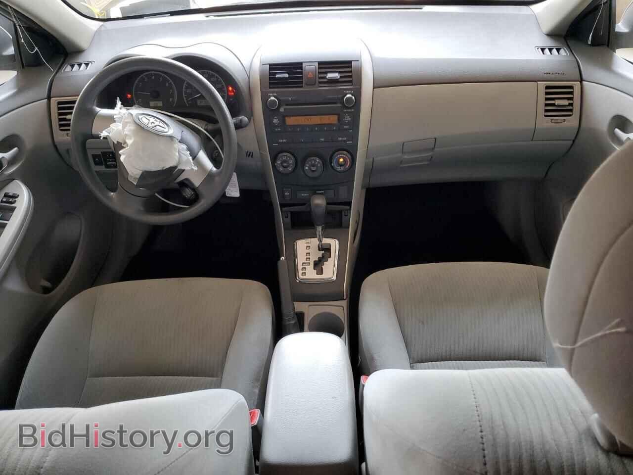 2010 TOYOTA COROLLA - VIN: 2T1BU4EE8AC247105 - Фото 8