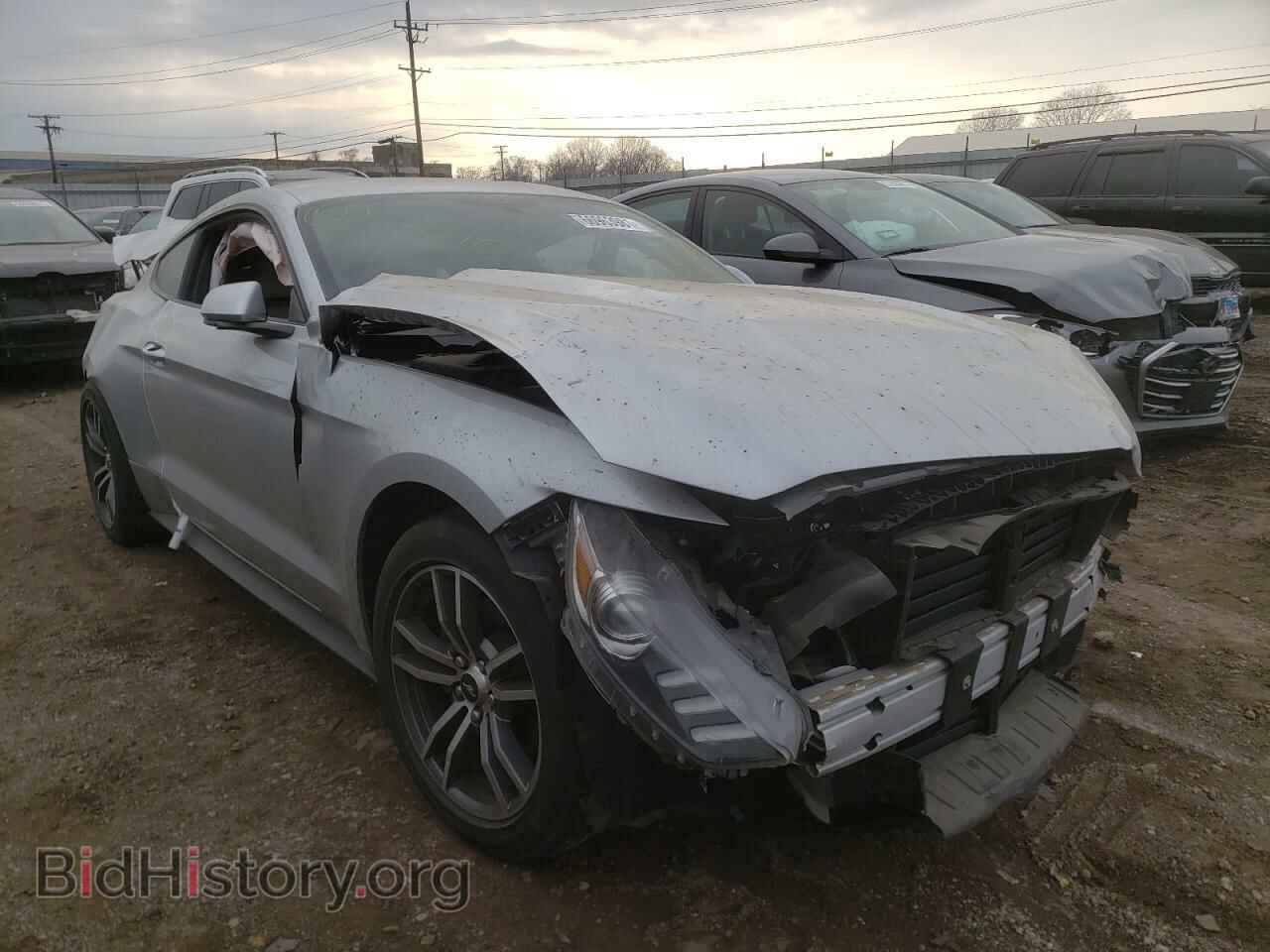 Photo 1FA6P8TH1F5317700 - FORD MUSTANG 2015