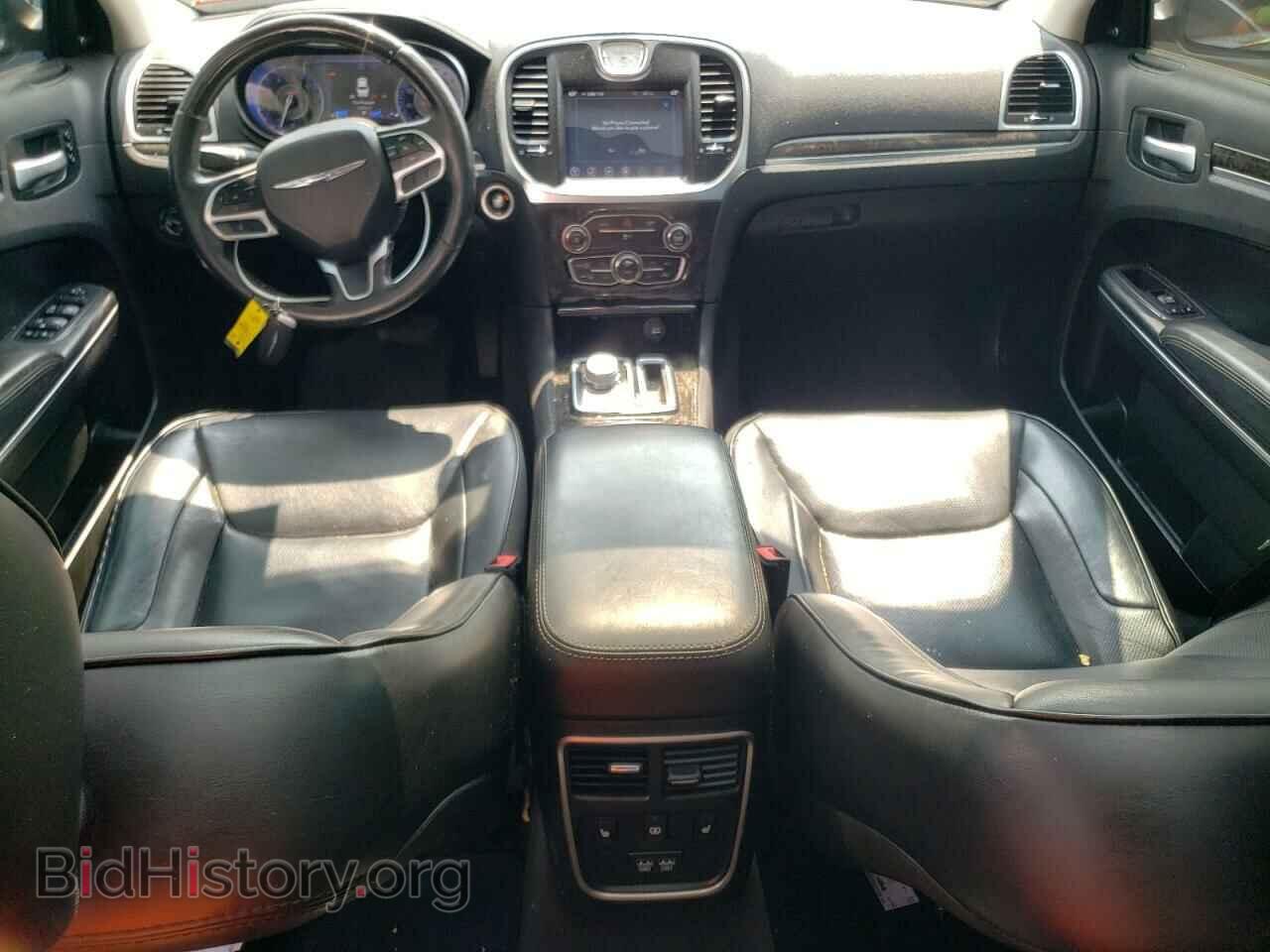 2017 CHRYSLER 300 - VIN: 2C3CCAEG0HH596643 - Фото 8