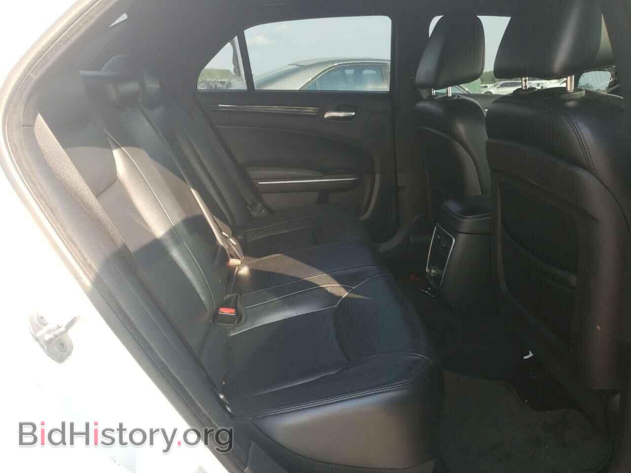 2012 CHRYSLER 300 - VIN: 2C3CCACG6CH279719 - Фото 10