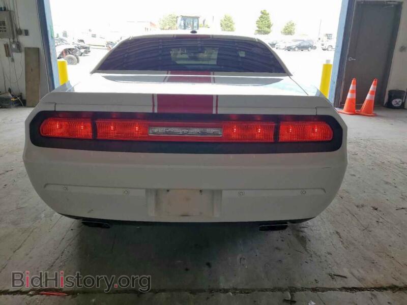 2014 Dodge CHALLENGER (VIN 2C3CDYAG7EH306440) — photo 6 of 14