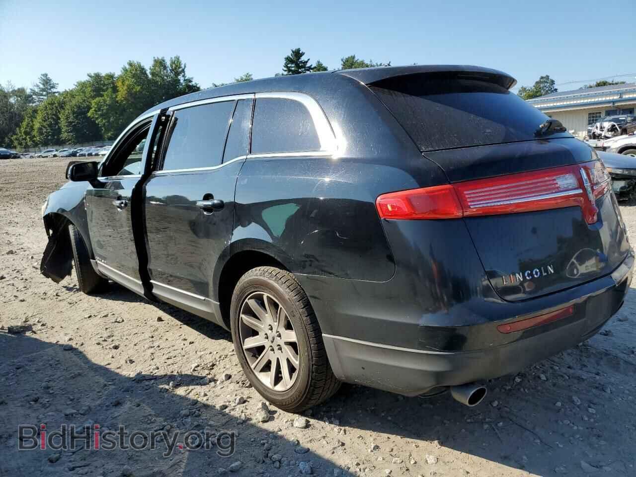 2014 LINCOLN MKT - VIN: 2LMHJ5NK2EBL52462 - Фото 2