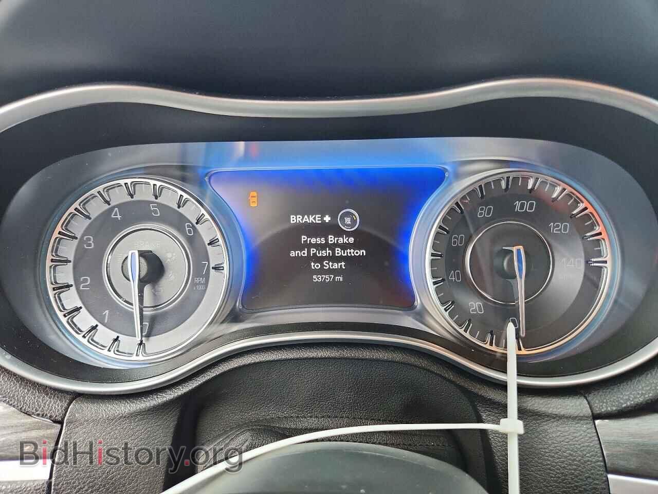 2021 CHRYSLER 300 - VIN: 2C3CCAAGXMH595967 - Photo 9