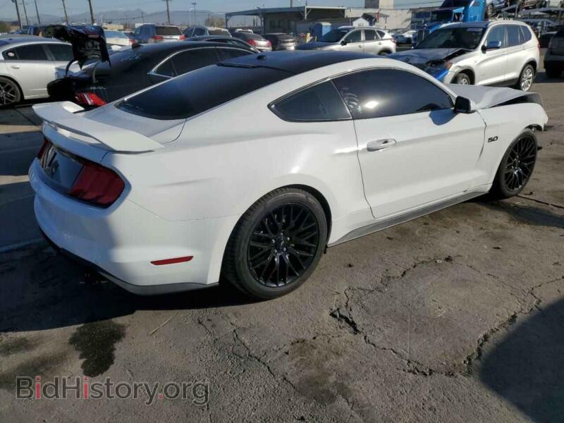 2018 Ford MUSTANG (VIN 1FA6P8CF6J5123624) — photo 3 of 12