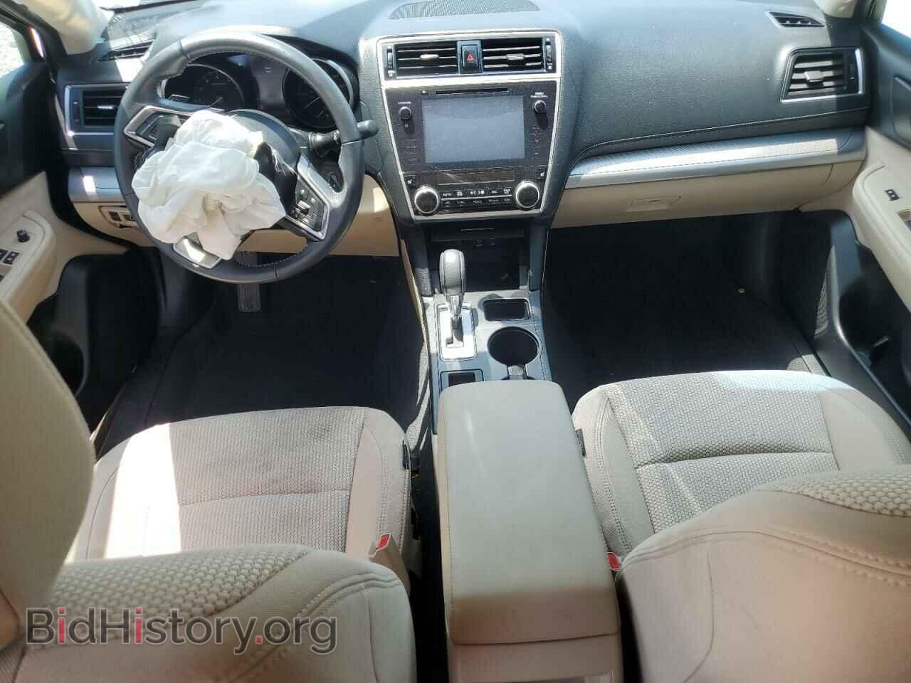 2018 SUBARU OUTBACK - VIN: 4S4BSAFC3J3307099 - Фото 8