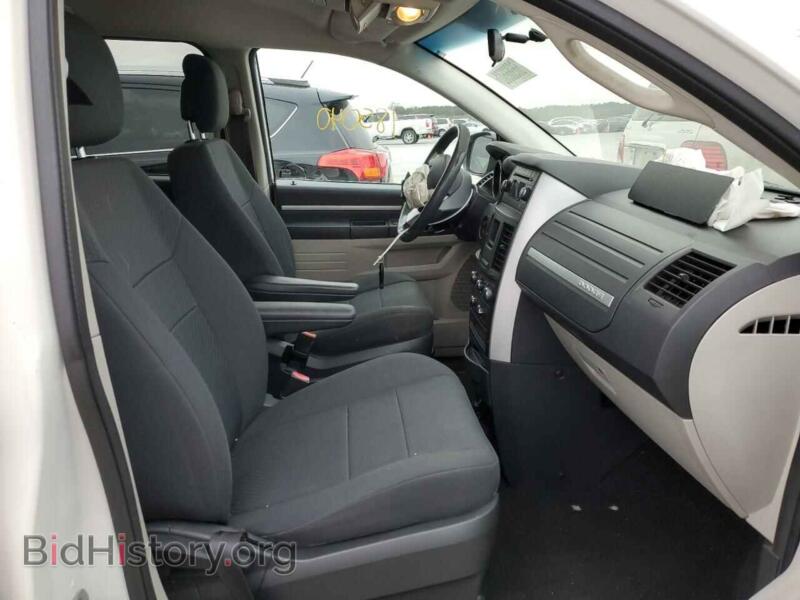 2010 Dodge CARAVAN (VIN 2D4RN4DE4AR289917) — photo 5 of 10