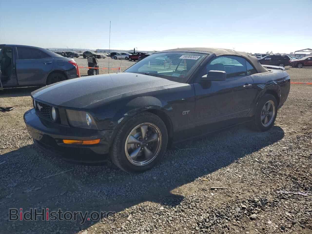 Photo 1ZVHT85HX65203901 - FORD MUSTANG 2006