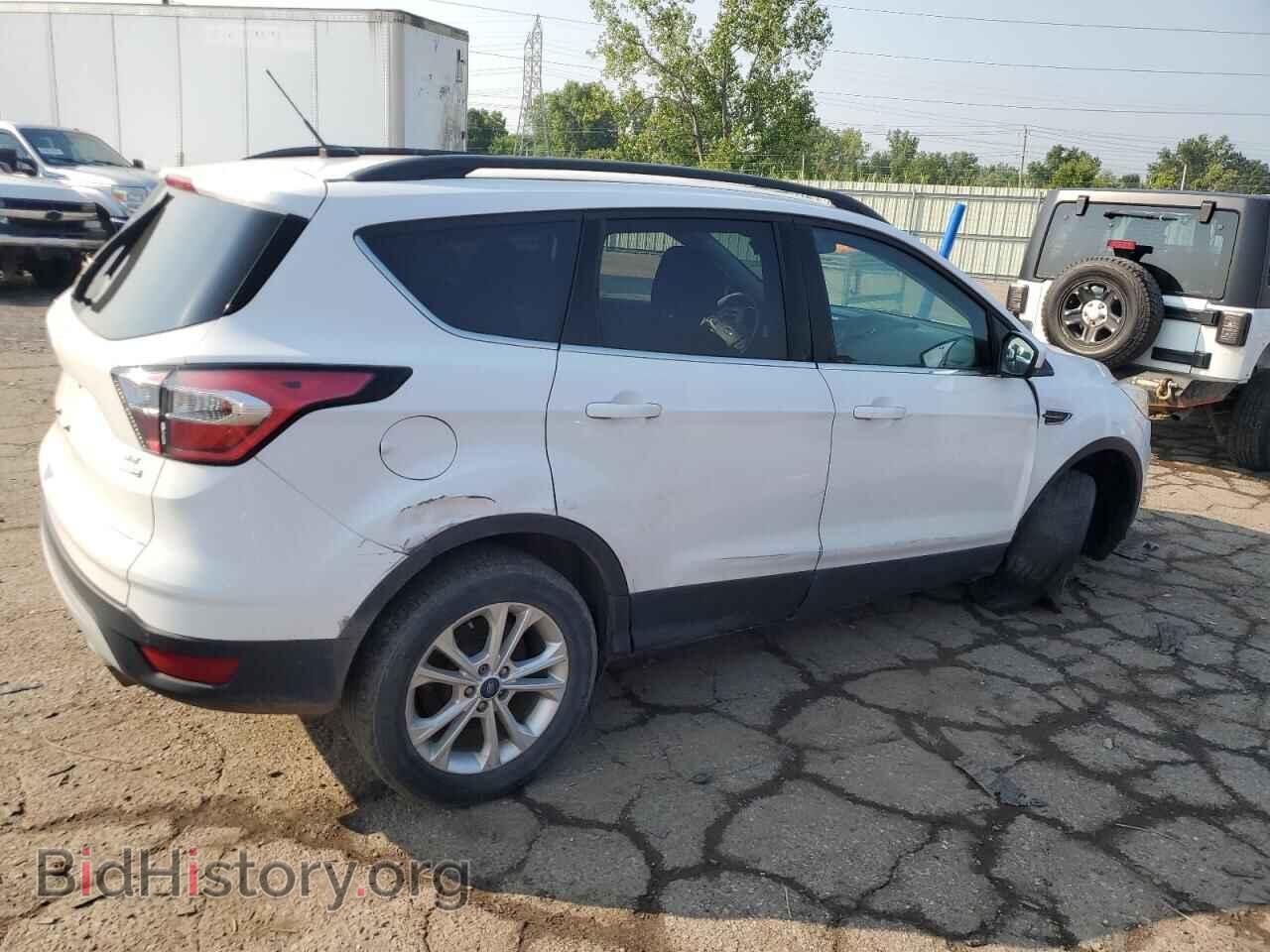 2017 FORD ESCAPE - VIN: 1FMCU9G91HUB82270 - Фото 3