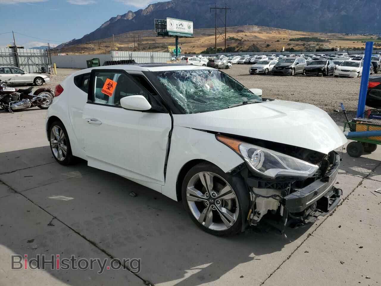 2016 HYUNDAI VELOSTER - VIN: KMHTC6AD2GU253196 - Фото 4