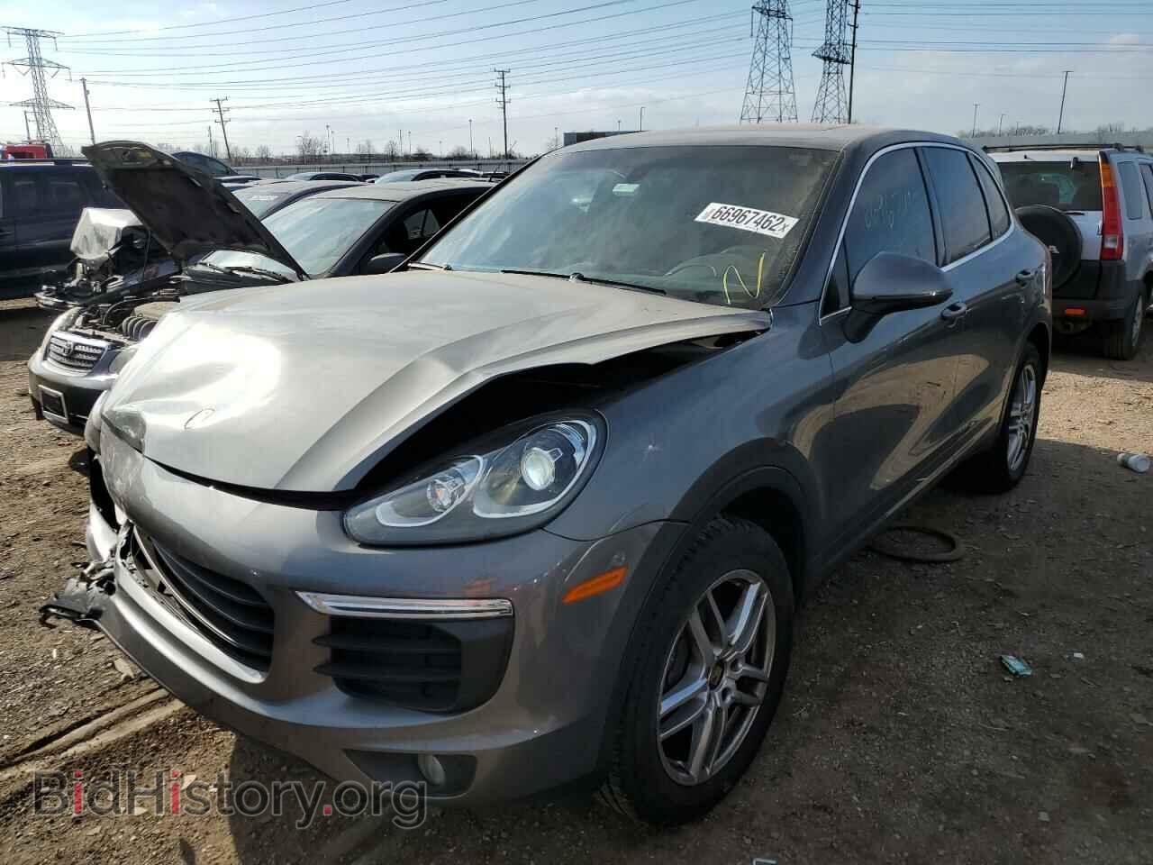 2016 PORSCHE CAYENNE - VIN: WP1AA2A25GLA04453 - Фото 2