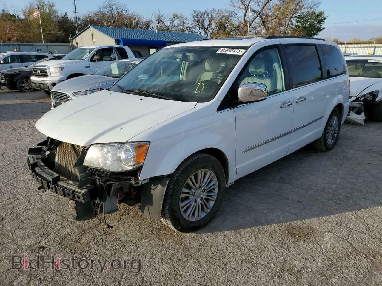 2016 CHRYSLER MINIVAN - VIN: 2C4RC1CG7GR238604 - Photo 2