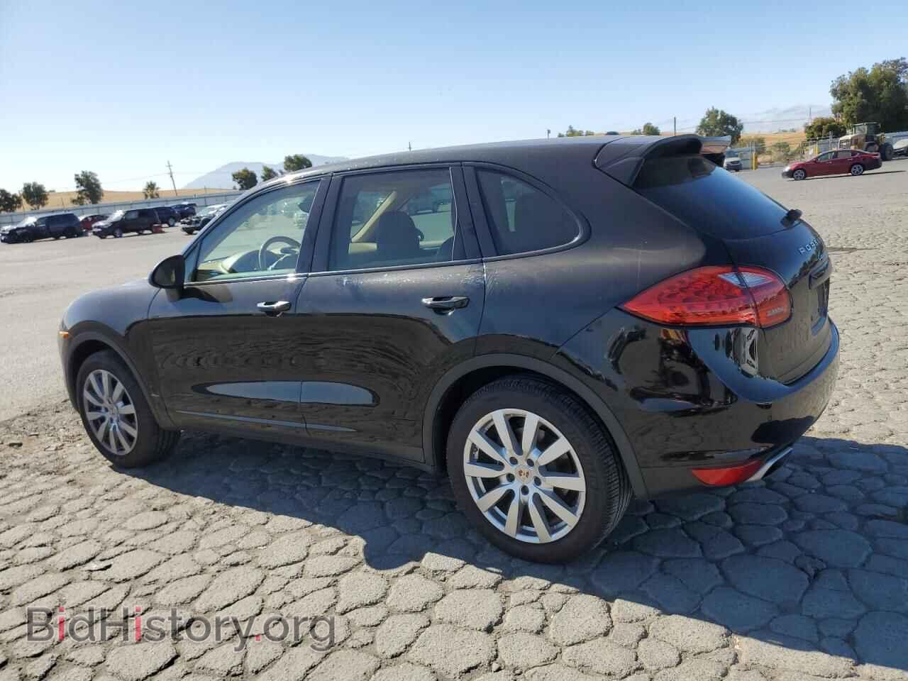2013 PORSCHE CAYENNE - VIN: WP1AA2A2XDLA05951 - Photo 2