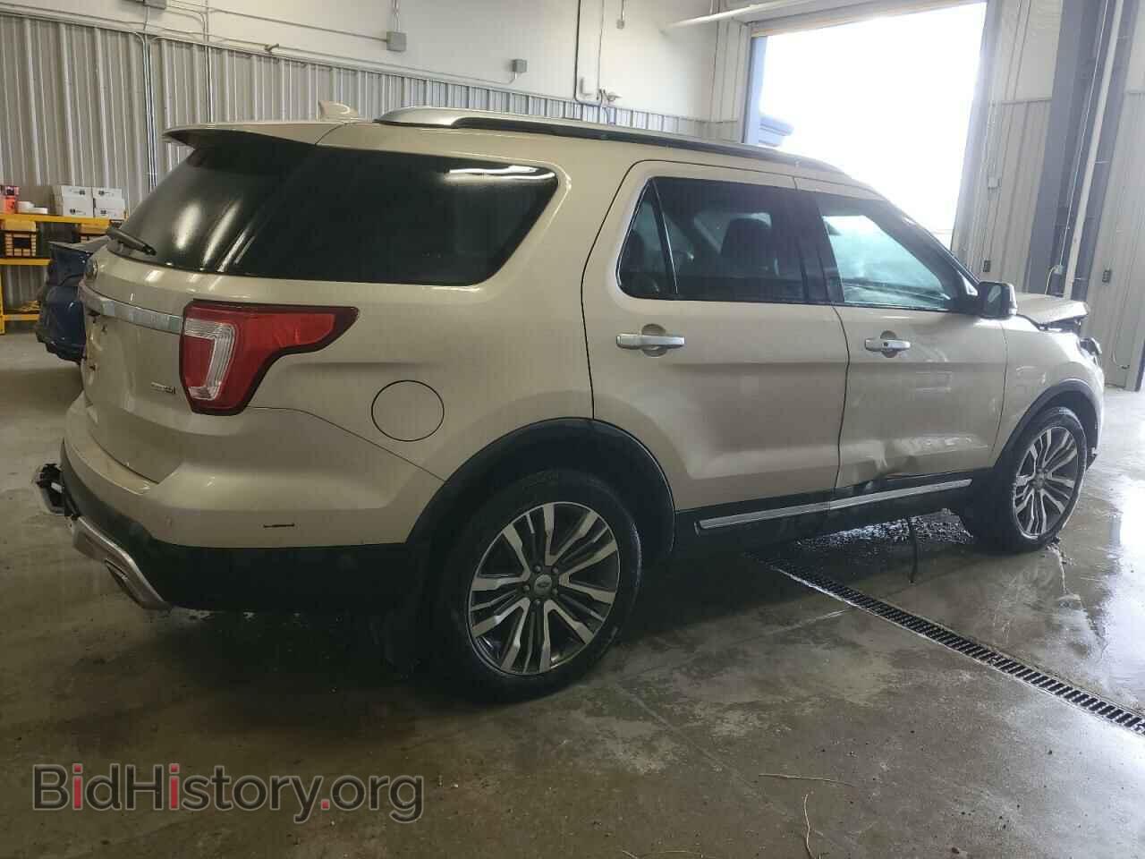 2017 FORD EXPLORER - VIN: 1FM5K8HTXHGD12421 - Фото 3