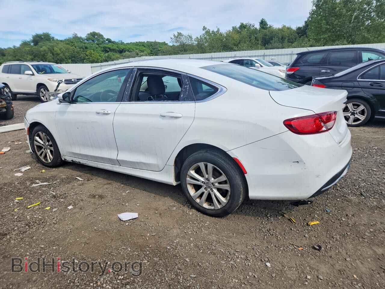 2016 CHRYSLER 200 - VIN: 1C3CCCABXGN140872 - Photo 2