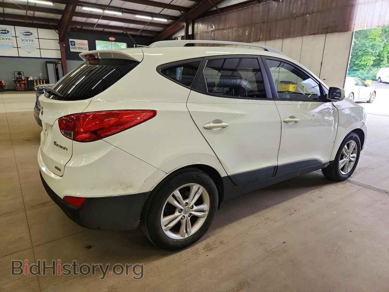 2011 HYUNDAI TUCSON - VIN: KM8JUCAC1BU261664 - Фото 3