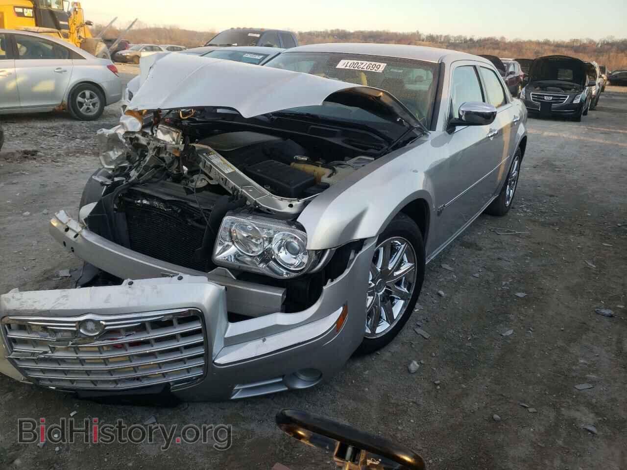 2007 CHRYSLER 300 - VIN: 2C3KA63H97H786577 - Фото 2
