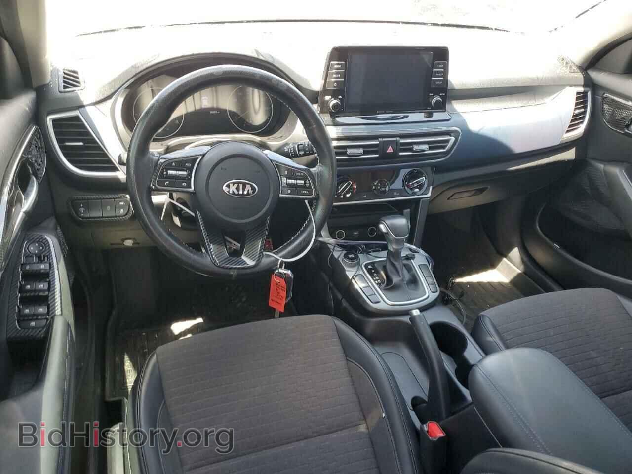2021 KIA SELTOS - VIN: KNDEU2AA9M7111284 - Фото 8