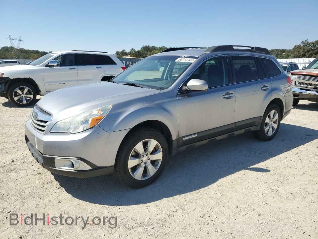 Photo 4S4BRDKC2B2399784 - SUBARU OUTBACK 2011