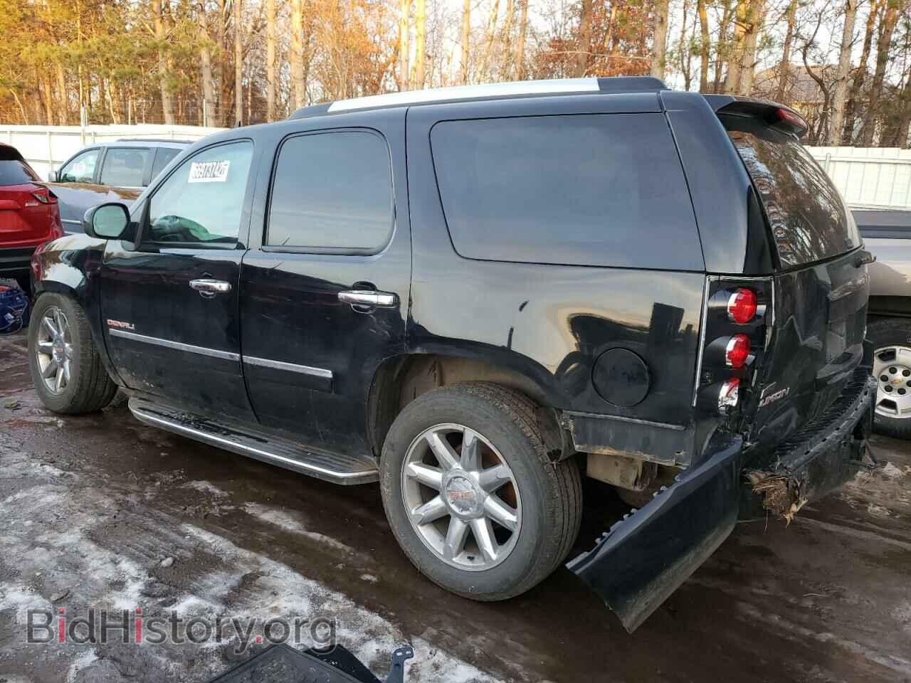 2011 GMC YUKON - VIN: 1GKS2EEF7BR114173 - Фото 2