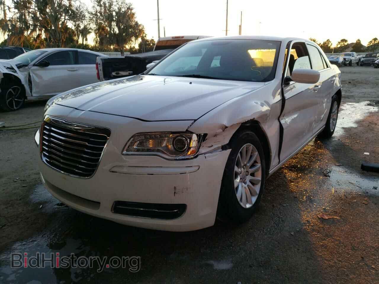 2012 CHRYSLER 300 - VIN: 2C3CCAAG9CH181402 - Фото 2