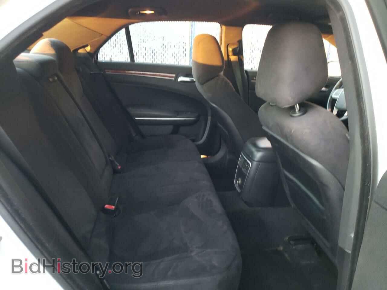 2012 CHRYSLER 300 - VIN: 2C3CCAAG9CH181402 - Фото 6