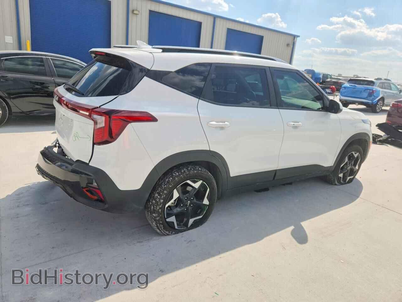 2025 KIA SELTOS - VIN: KNDEU2AA3S7701106 - Фото 3