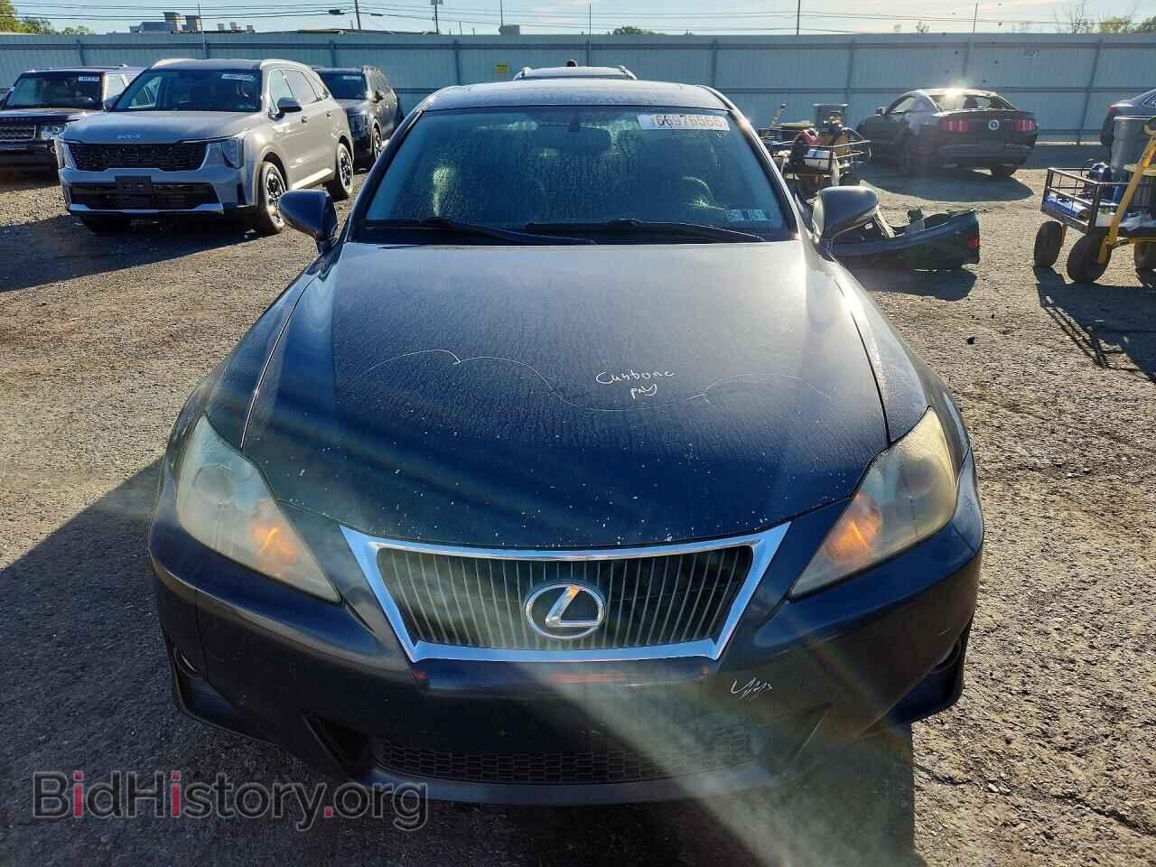 2011 LEXUS IS - VIN: JTHCF5C28B5048100 - Photo 5