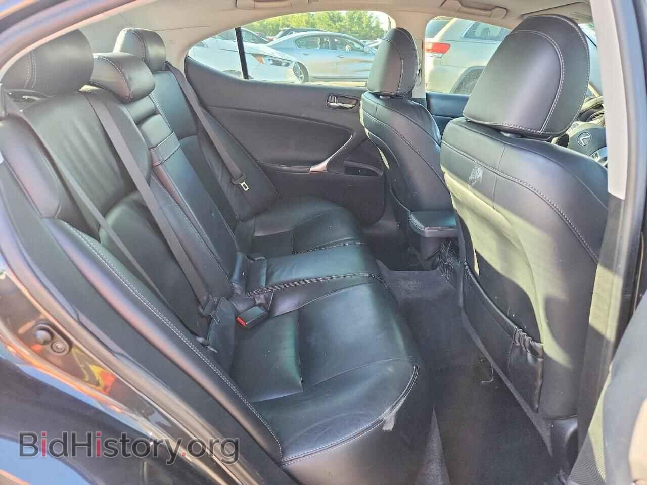 2011 LEXUS IS - VIN: JTHCF5C28B5048100 - Photo 10