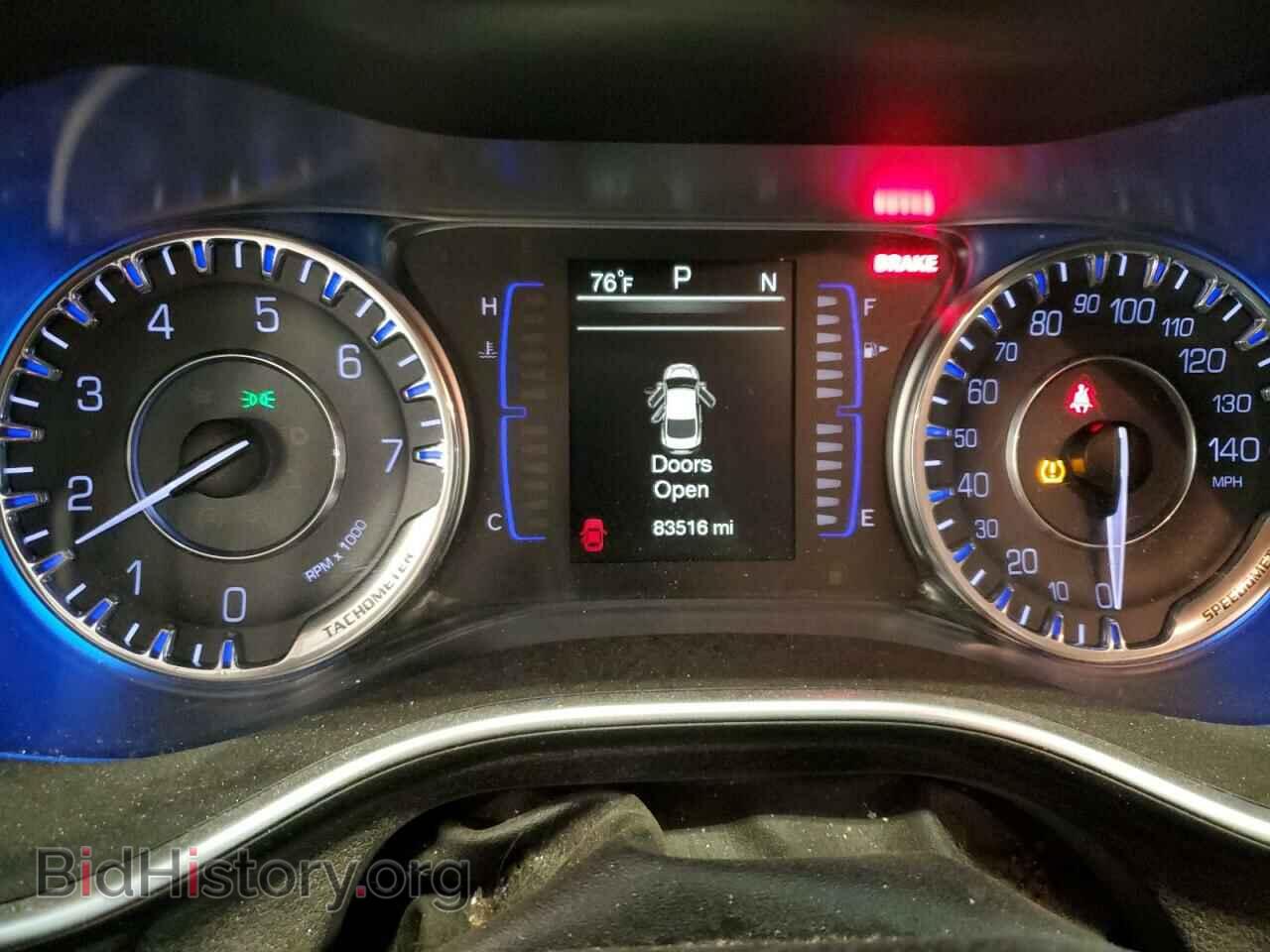 2016 CHRYSLER 200 - VIN: 1C3CCCAB0GN166686 - Фото 9