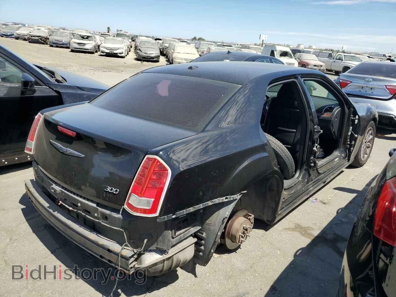2014 CHRYSLER 300 - VIN: 2C3CCAAG2EH345849 - Фото 3