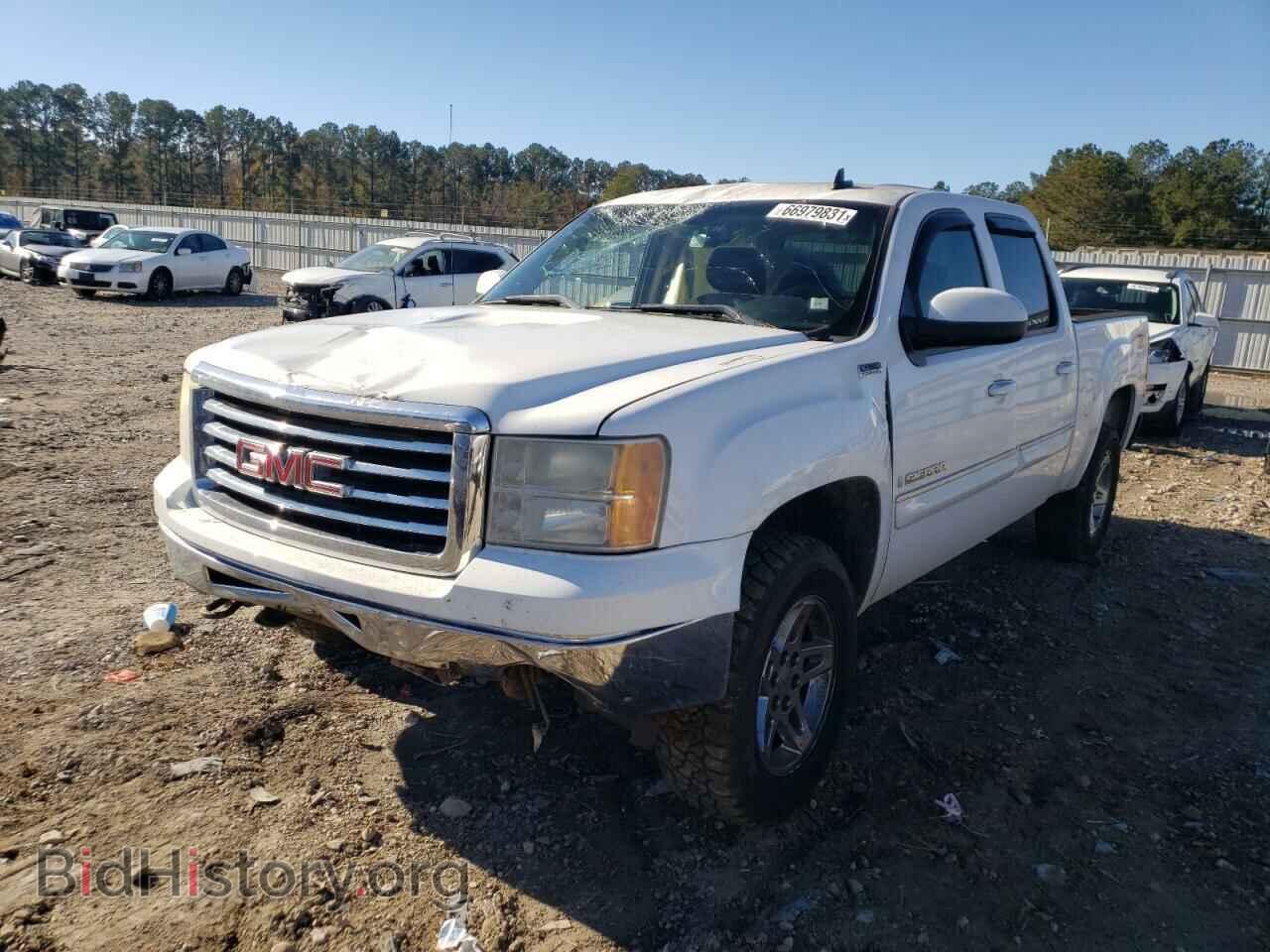 2009 GMC SIERRA - VIN: 3GTEK33339G222936 - Фото 2