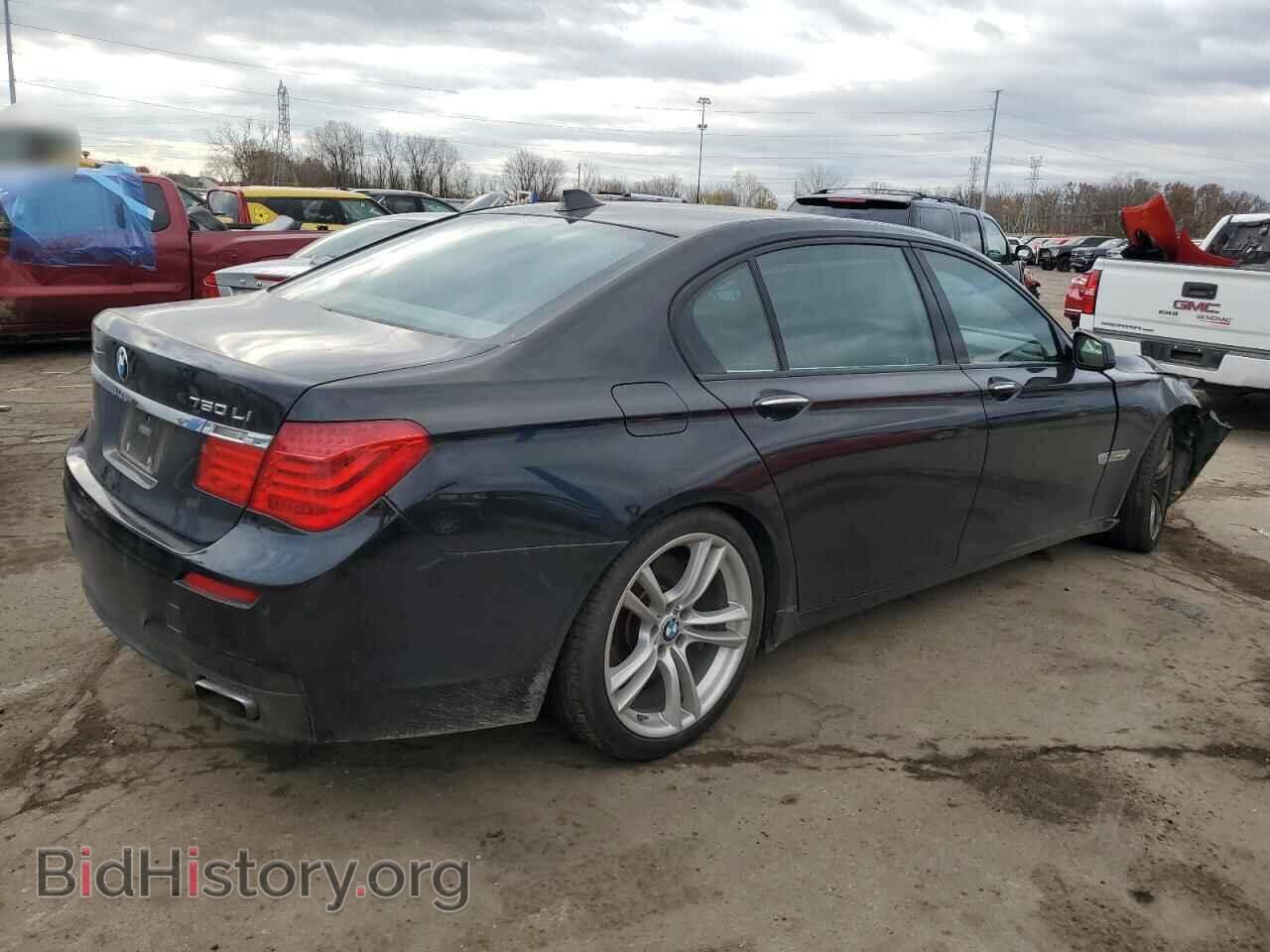 2012 BMW 7 SERIES - VIN: WBAKC8C51CC437883 - Фото 3