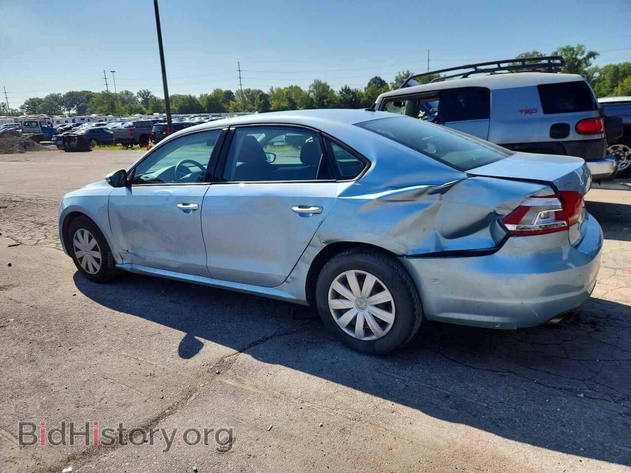 2012 VOLKSWAGEN PASSAT - VIN: 1VWAP7A35CC059448 - Photo 2