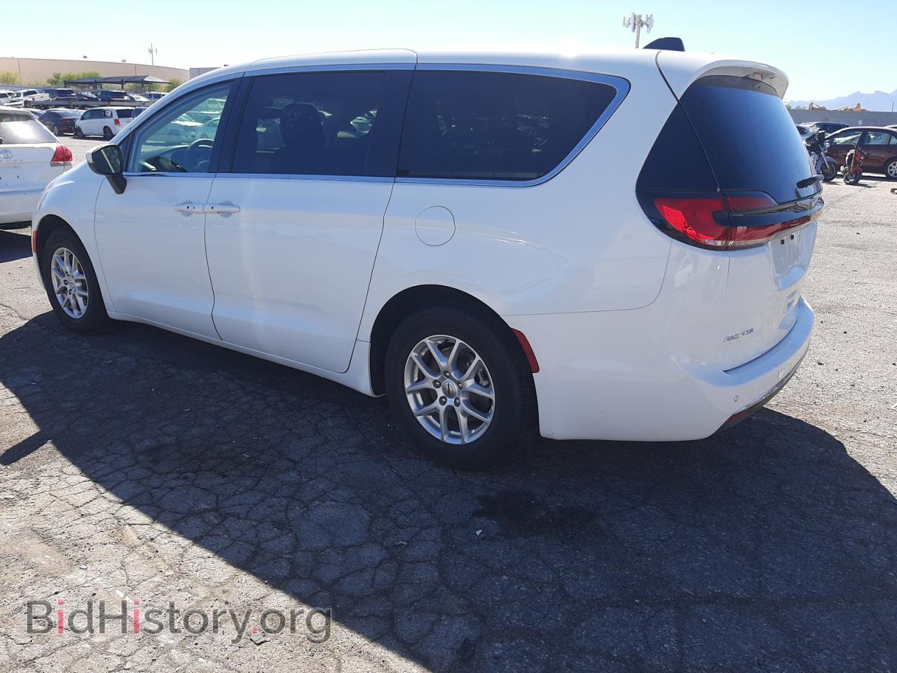 2023 CHRYSLER PACIFICA - VIN: 2C4RC1BG7PR567482 - Photo 2