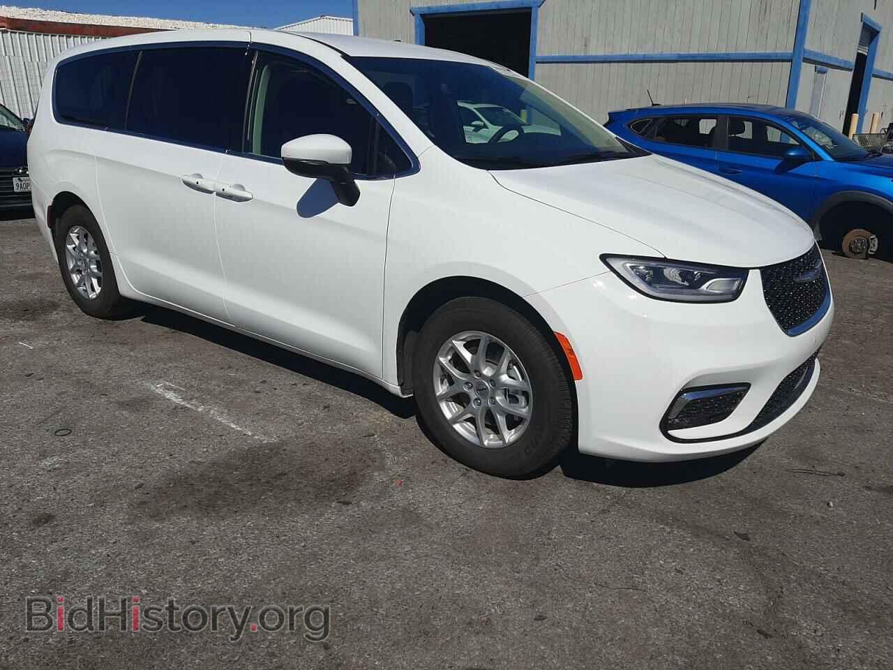 2023 CHRYSLER PACIFICA - VIN: 2C4RC1BG7PR567482 - Photo 4