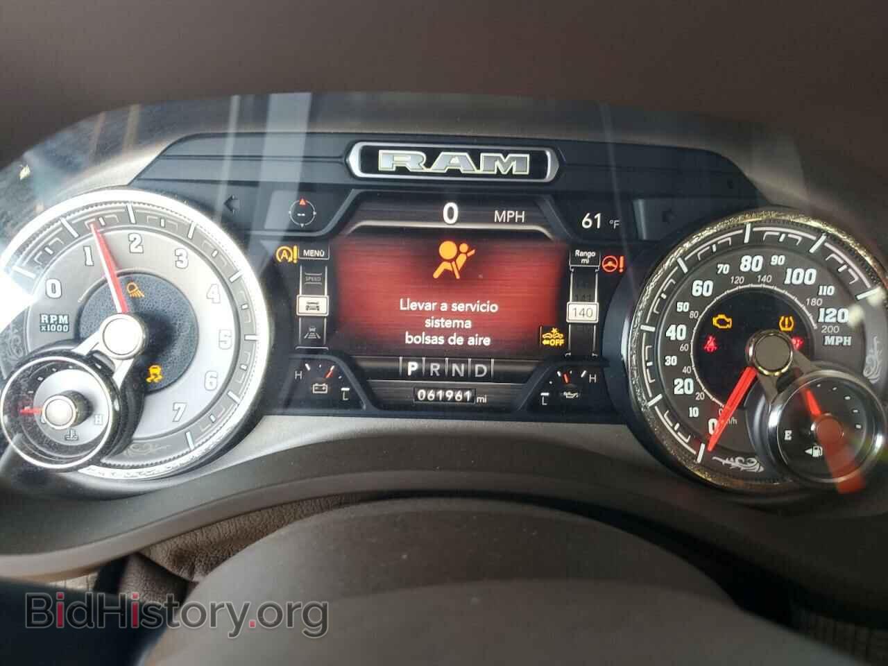 2019 RAM 1500 - VIN: 1C6SRFST4KN593867 - Фото 9