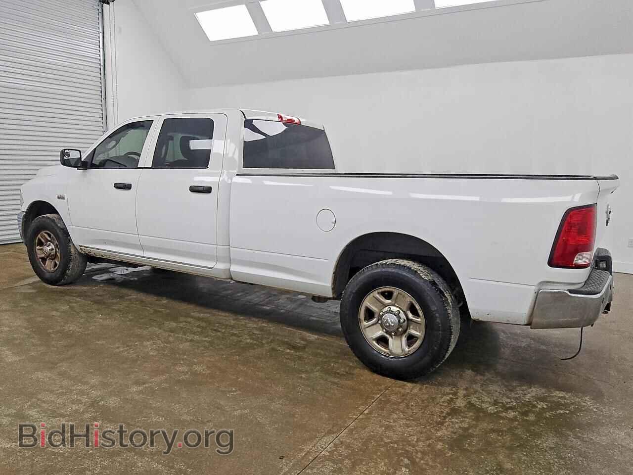 2018 RAM 2500 - VIN: 3C6TR4HT7JG144254 - Photo 2