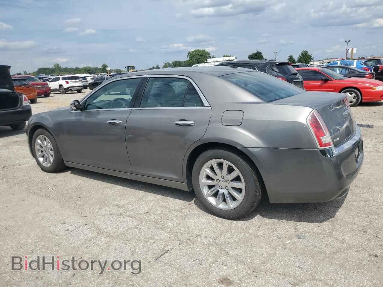 2012 CHRYSLER 300 - VIN: 2C3CCAET1CH288788 - Photo 2