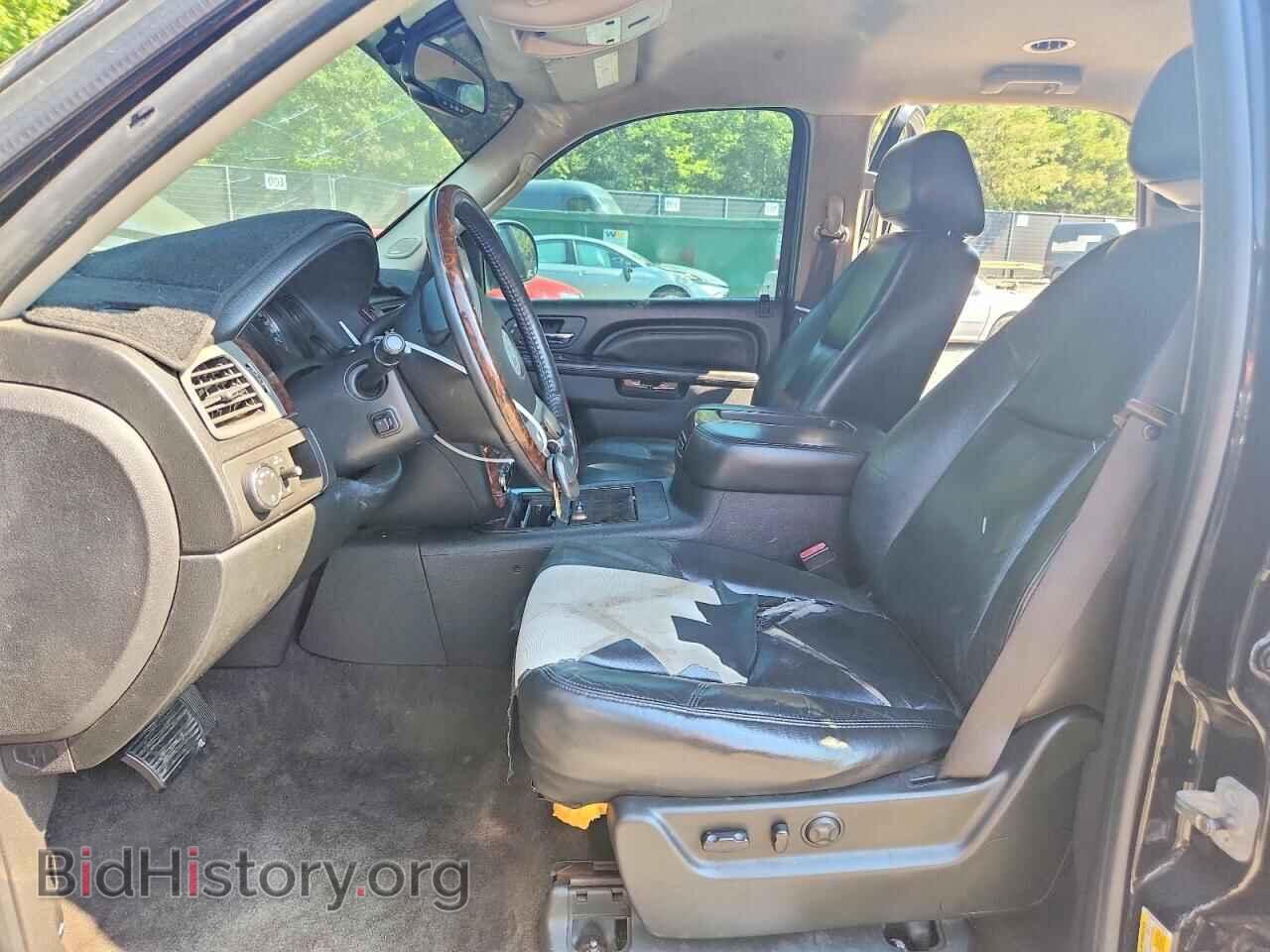 2011 GMC YUKON - VIN: 1GKS2EEF6BR200879 - Photo 7