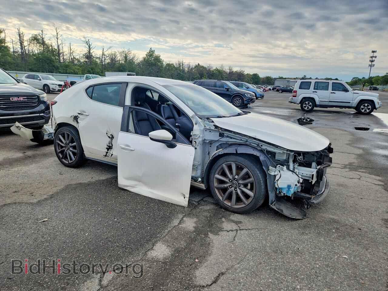2019 MAZDA 3 - VIN: JM1BPBMM8K1128254 - Photo 4