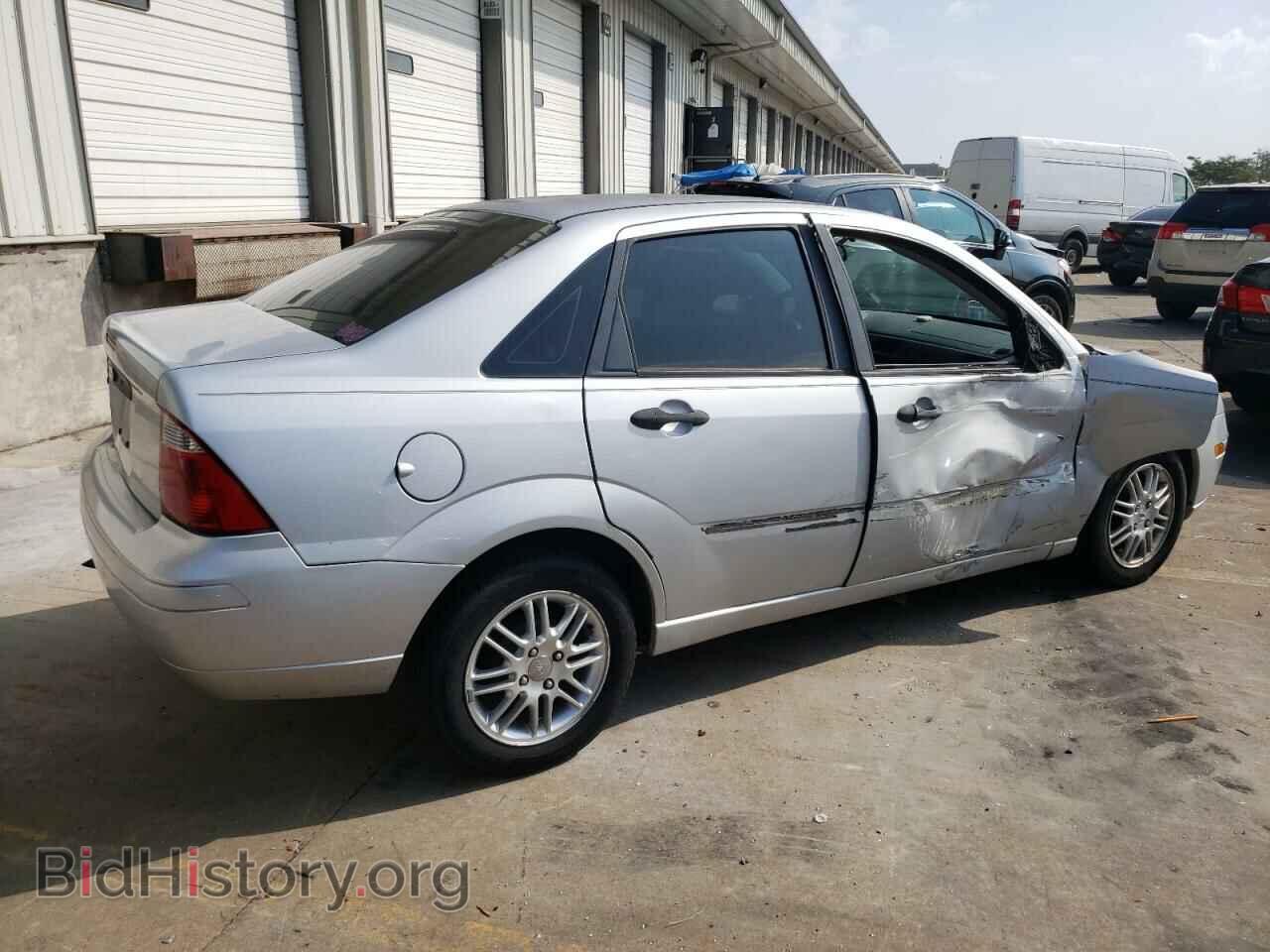2007 FORD FOCUS - VIN: 1FAFP34N77W136166 - Фото 3